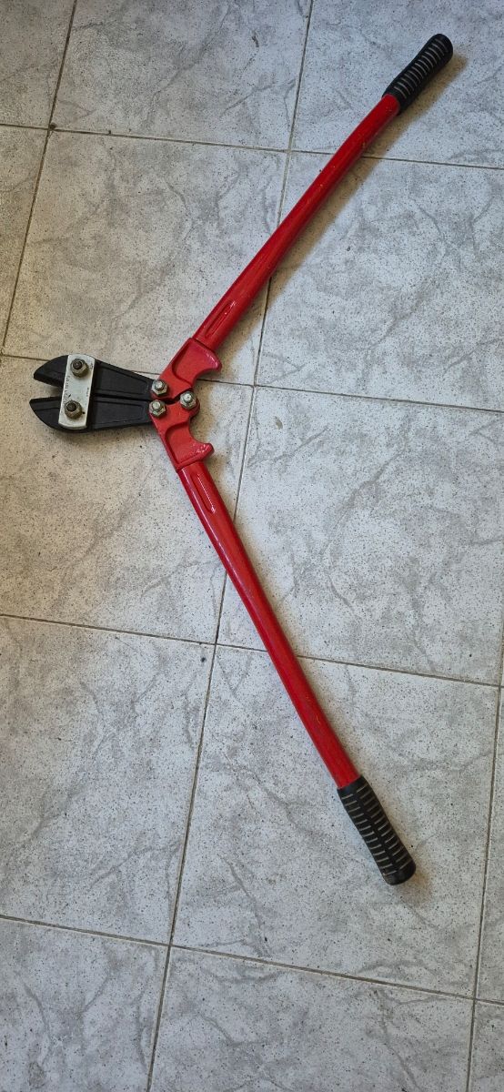 Cizallas grandes y fuertes Prácticamente nuevas