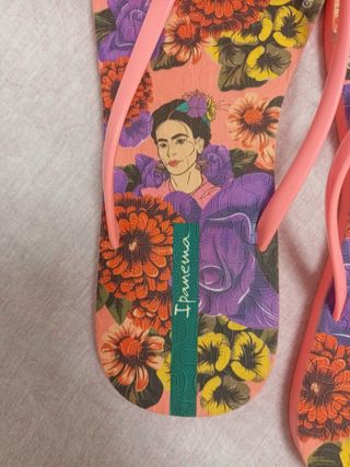 Chanclas Ipanema Frida Kahlo
