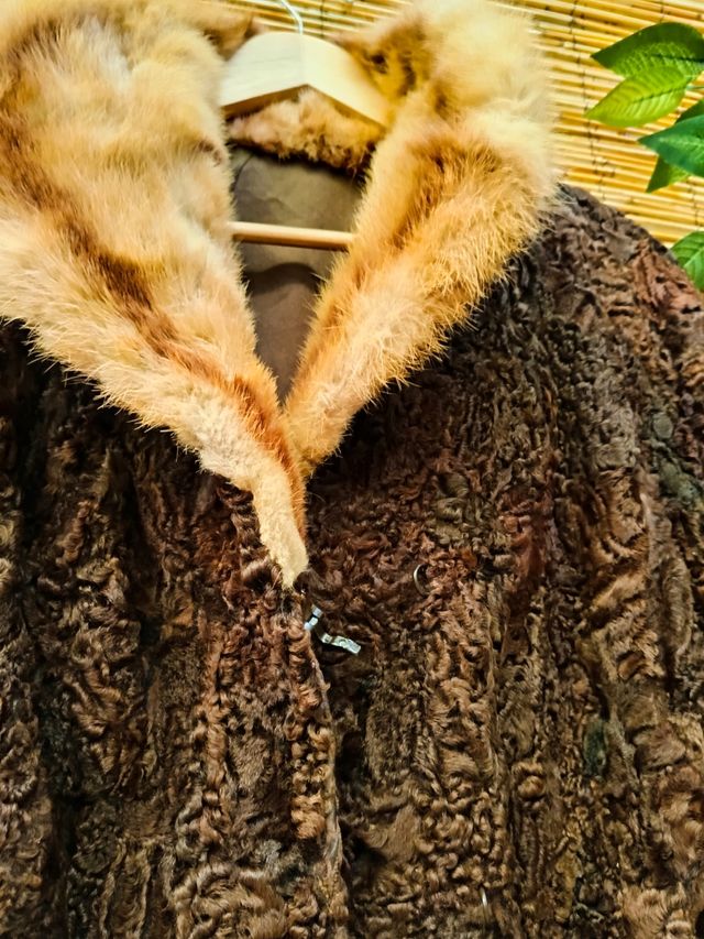 Abrigo vintage astracán marrón-mujer