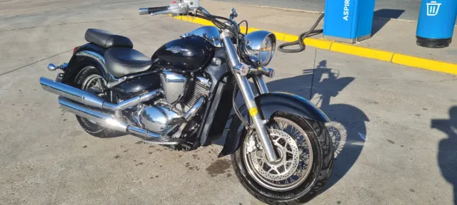 Suzuki Intruder 800cc