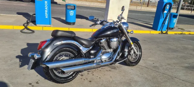 Suzuki Intruder 800cc