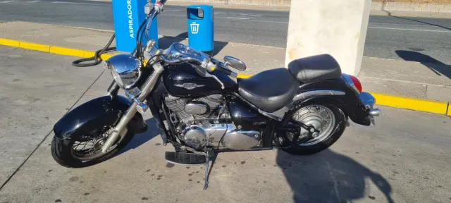 Suzuki Intruder 800cc