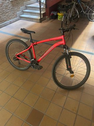 Bicicleta Montaña RockRidge Roja