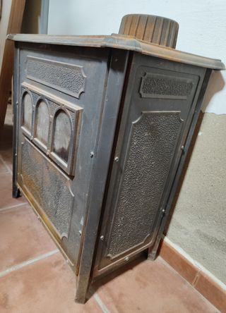 Estufa Hergom hierro fundido antigua