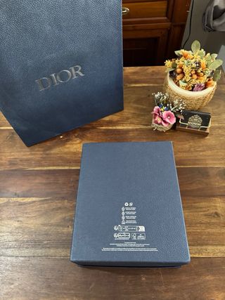 Caja Dior