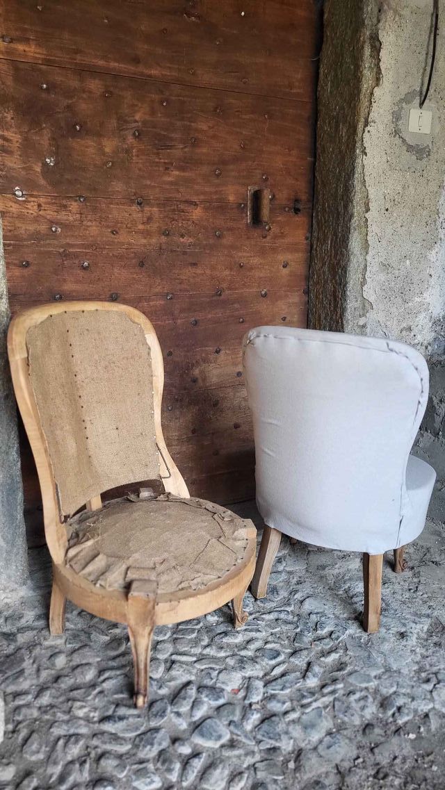 2 Poltroncine antiche in legno