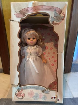 3 Muñecas comunión vestida
