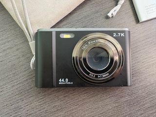 Cámara Digital 44 Megapixels. ¡Nueva!.