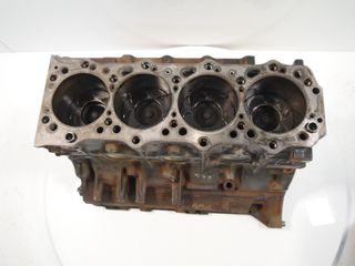 Bloque motor cigüeñal accionamiento Mitsubishi L200 Pajero MK4 3,2 DI-D 4M41 1050A485