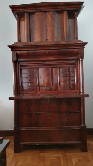 Escritorio antiguo Biedermeier