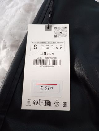 Falda negra cuero ZARA - Talla S