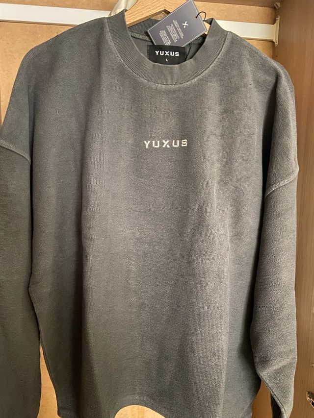 Sudadera YUXUS