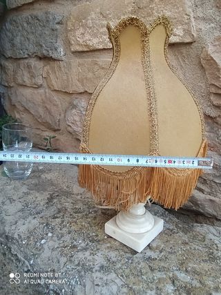 Antigua lámpara mesilla mármol