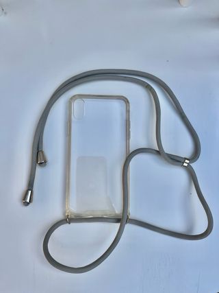 Funda iPhone XR con cuerda gris