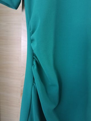Vestido Zara midi verde