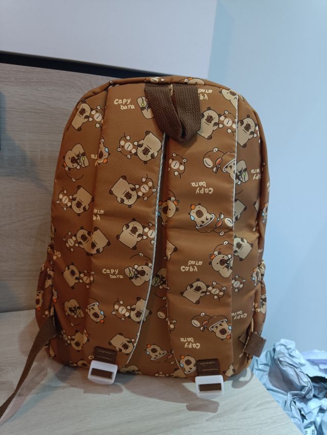 Mochila Capibara kawaii