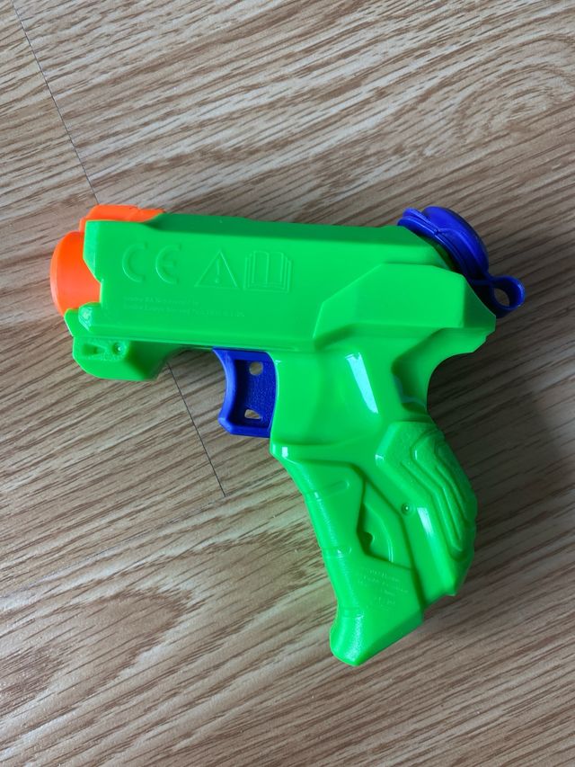 Super Soaker: Pistola agua 15cm