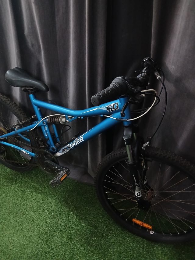 Bicicleta RockRider azul niño