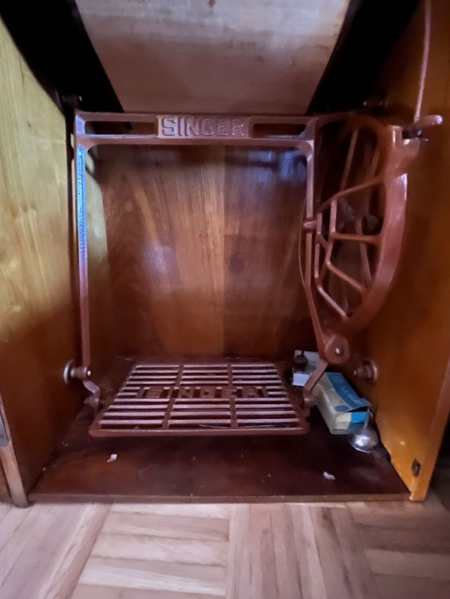 Máquina coser Singer Antigua