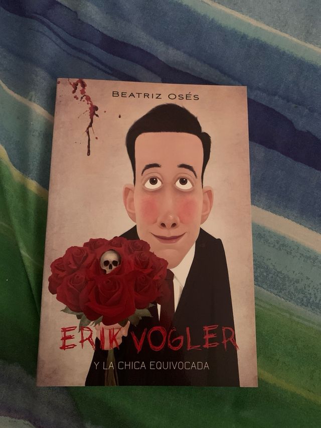 ERIK VOGLER 4: La chica equivocada (Spanish Edi...