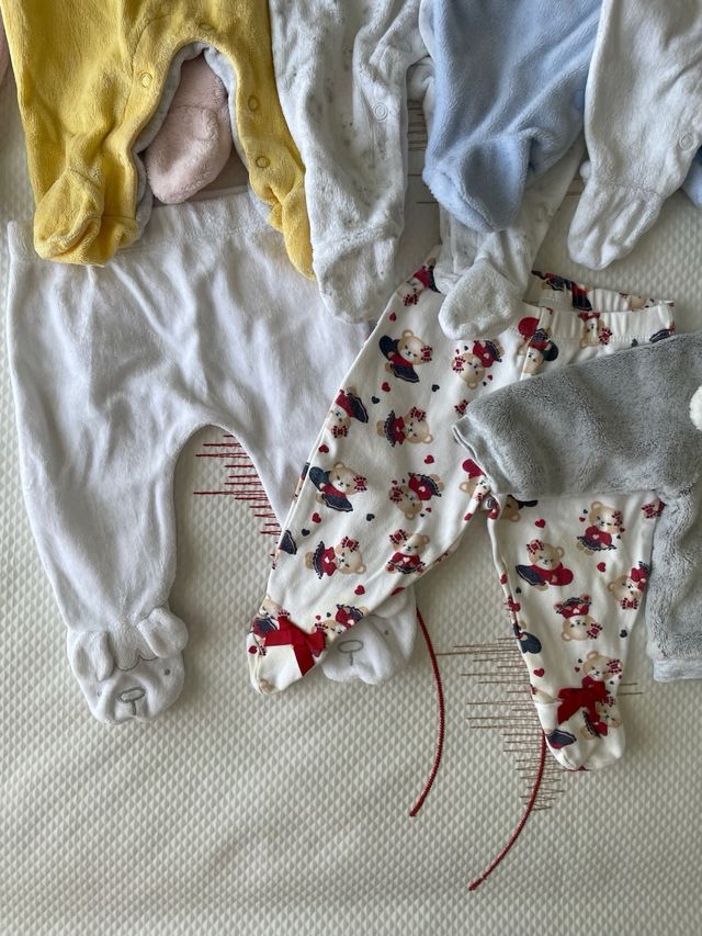 Ropa bebé 0-3 meses - 9 piezas