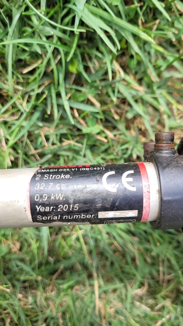 Desbrozadora Smash D34 para piezas el tirador roto