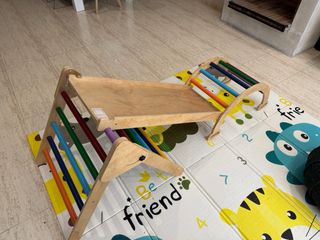 Parque infantil madera Montessori