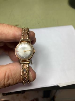 Reloj Exatus antiguo mujer.