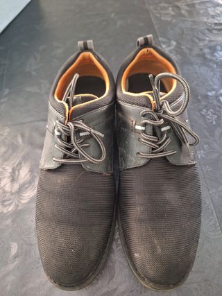 Zapatos negros 43