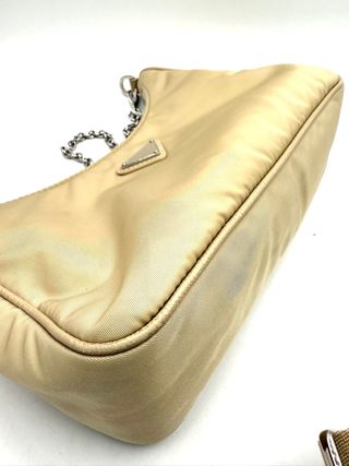 Bolso Prada Re-Edition 2005 Beige