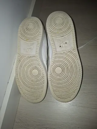 Zapatillas Nike blancas