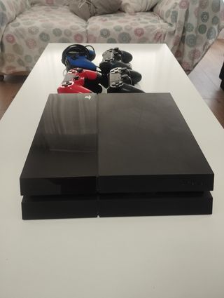 PS4 Slim 500GB - consola negra
