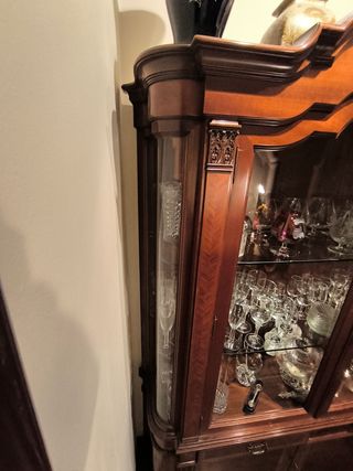 Vitrina madera noble cristal