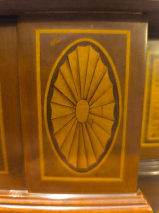 Vitrina madera noble cristal