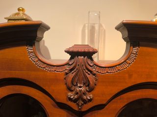 Vitrina madera noble cristal
