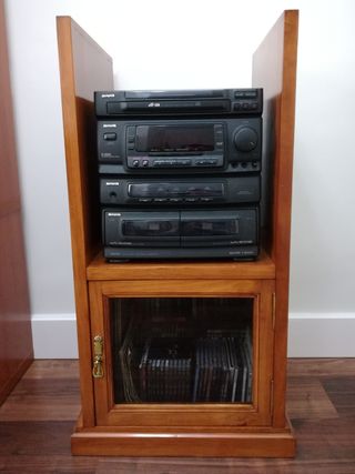 REBAJADO Mueble auxiliar de madera de haya maciza