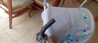 Carro paseo bebé ligero marca tuctuc