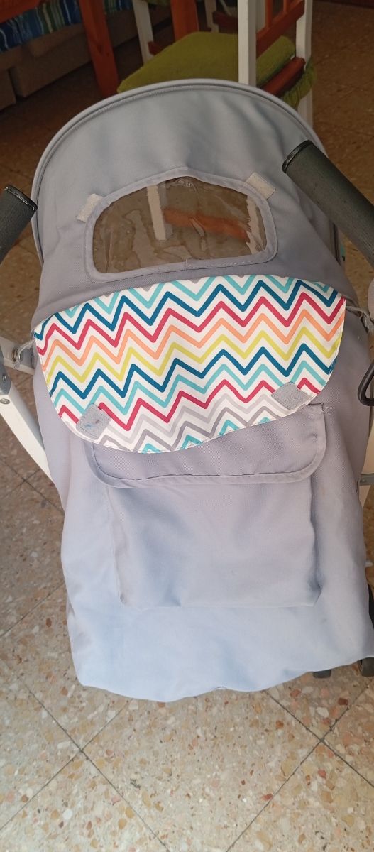 Carro paseo bebé ligero marca tuctuc