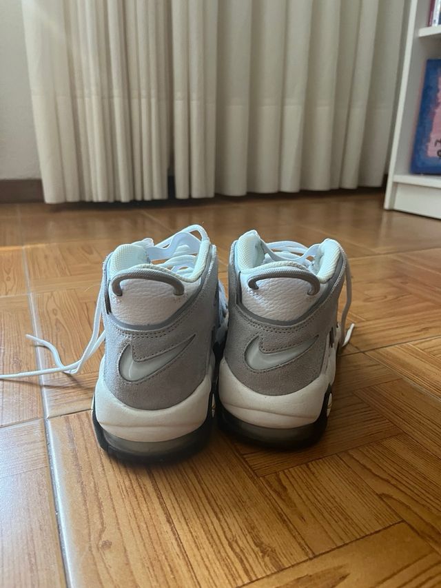 Zapatillas Nike Uptempo Gris Blanco