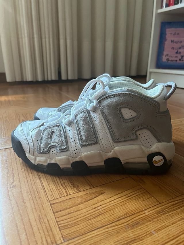 Zapatillas Nike Uptempo Gris Blanco