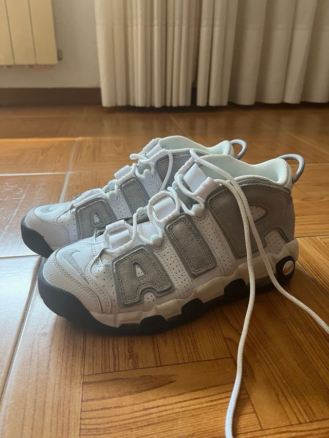 Zapatillas Nike Uptempo Gris Blanco