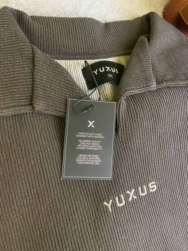 Sudadera YUXUS