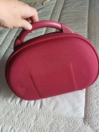 Neceser viaje rojo