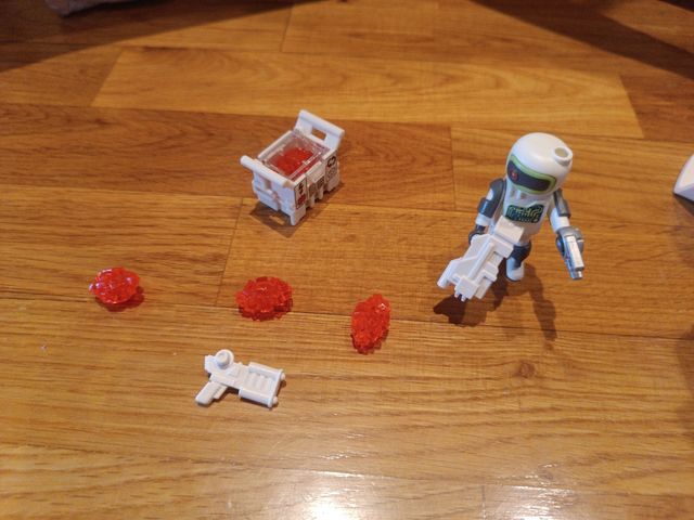 Playmobil planeta futuro y regalo