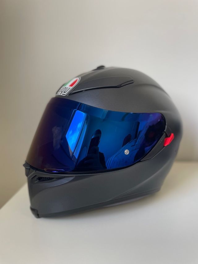 Casco moto AGV