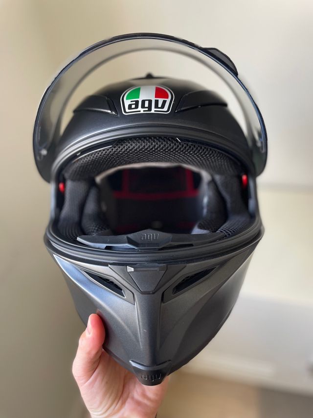 Casco moto AGV