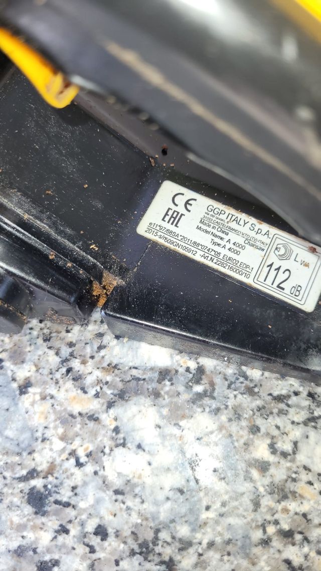 Motosierra Alpina A 4000 funciona le falta la cade