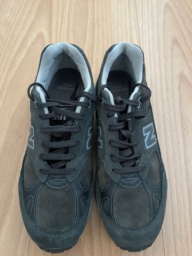 Zapatillas New Balance 991 - Gris y Negro