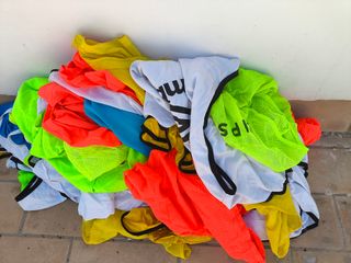 37 petos fútbol: Kips, Umbro y Kappa