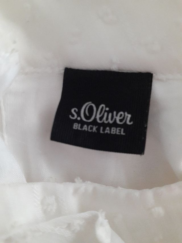 Blusa blanca de verano